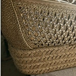 ANDIAMO GoldSparkle Espandrillas Slip OnShoes Size7 '/2 M.